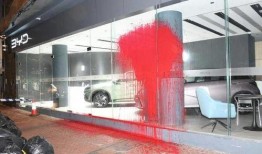 马斯克油漆门最新爆料,最新爆料揭露惊人内幕